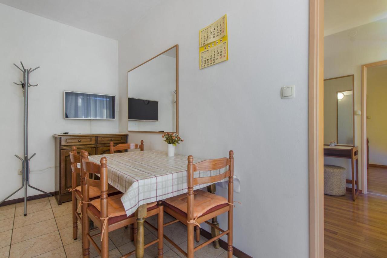 Apartments Konta City Center Vodice Bagian luar foto