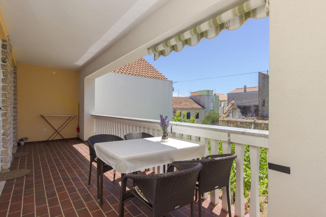 Apartments Konta City Center Vodice Bagian luar foto