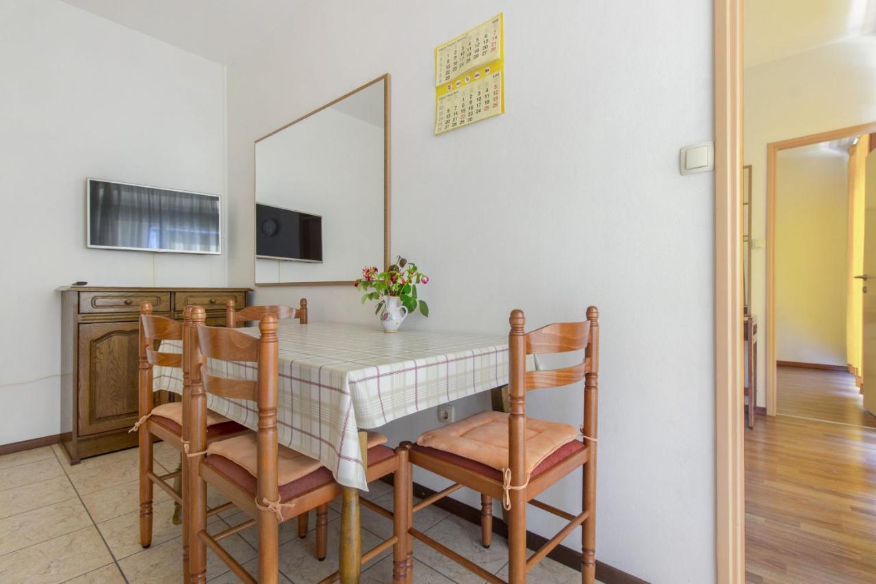 Apartments Konta City Center Vodice Bagian luar foto